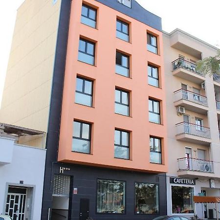 Hotel Ciutat D'アンポスタ エクステリア 写真